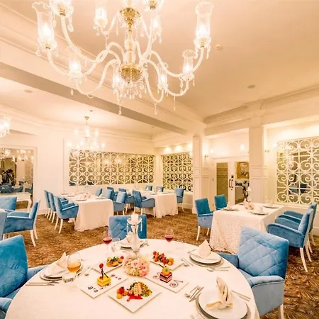 Szálloda Vuni Palace Premium & & Casino Beachfront Location ! Kerínia