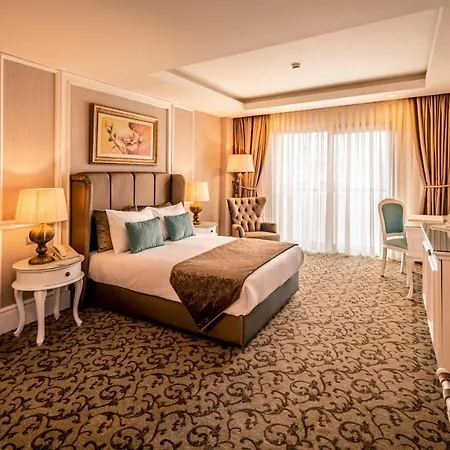 Vuni Palace Premium & & Casino Beachfront Location ! 5*